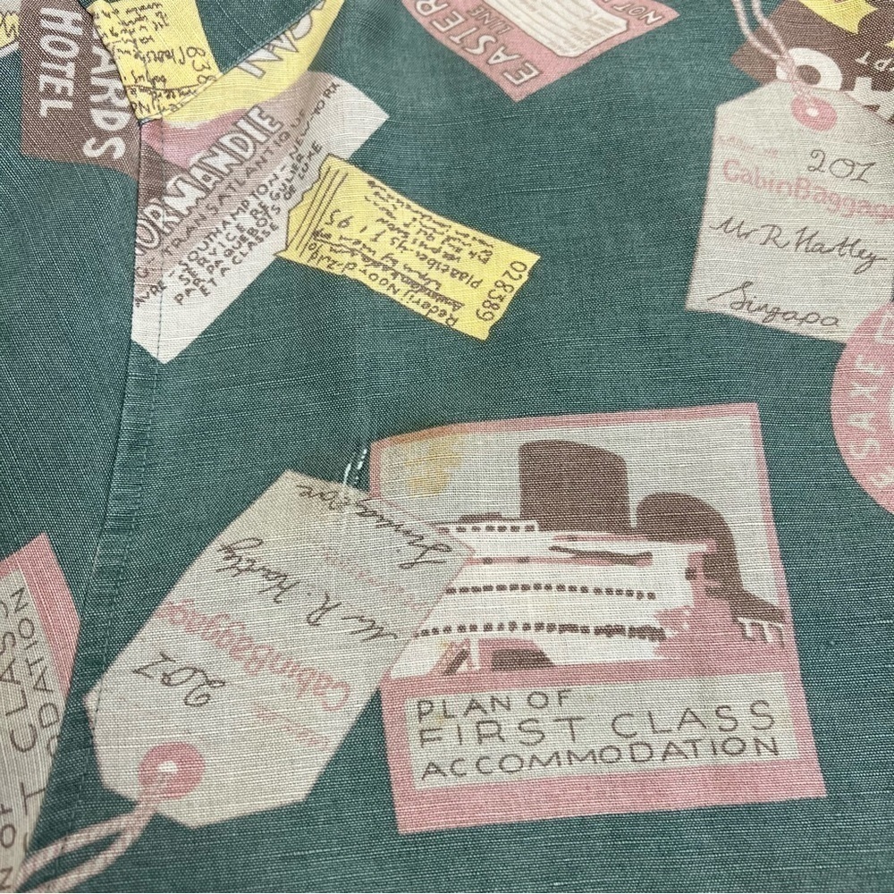 Men’s GAP Singapore Short Sleeve Button Down Shirt Muted Colors Travel Print - Picture 7 of 12